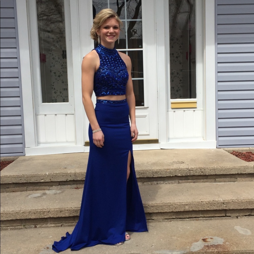 Prom dress